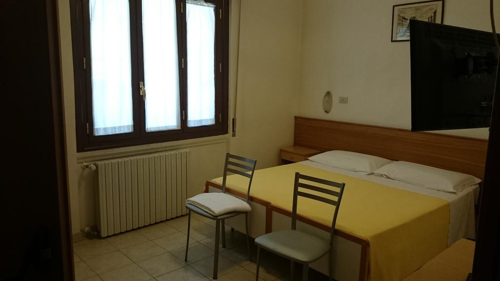Hotel Sul Ponte 佛罗伦萨 客房 照片